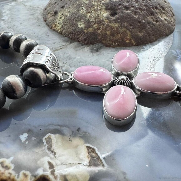 Native American Sterling Silver 5 Oval Pink Conch Cross Pendant For Women - Picture 3 of 10